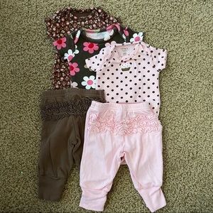 Carter’s baby girl set
